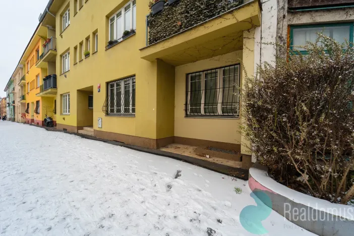 Prodej bytu 2+kk, Praha - Žižkov, U kněžské louky, 43 m2