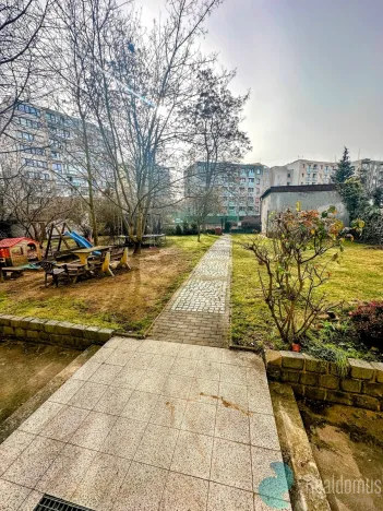 Prodej bytu 2+kk, Praha - Žižkov, U kněžské louky, 43 m2