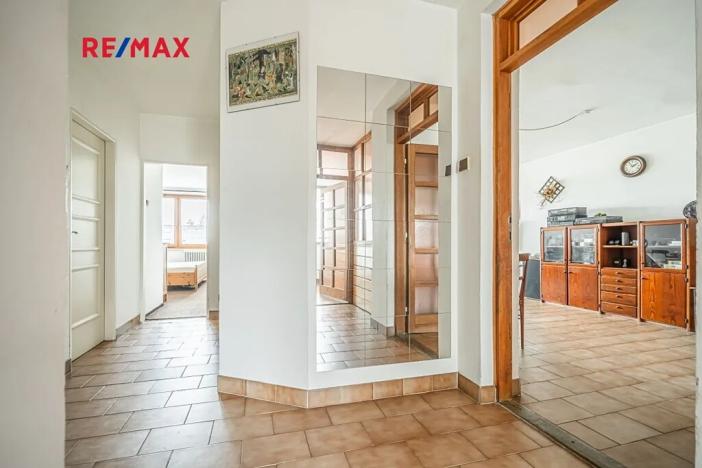 Prodej rodinného domu, Praha - Modřany, K dolům, 390 m2