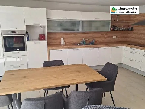 Pronájem vily, Labin, Chorvatsko, 140 m2