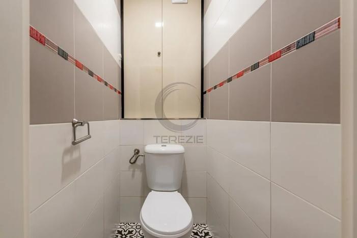 Prodej bytu 2+kk, Praha - Prosek, Lovosická, 39 m2