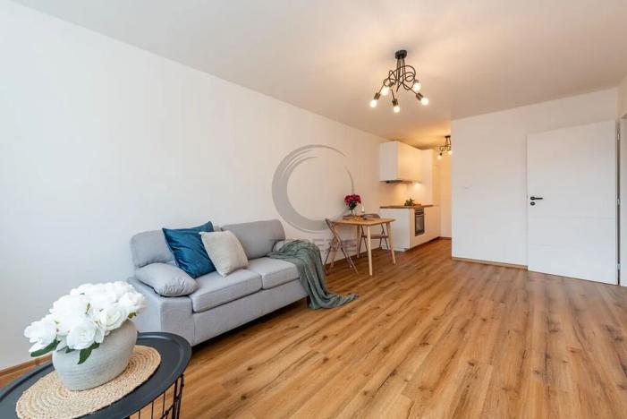 Prodej bytu 2+kk, Praha - Kobylisy, Čimická, 43 m2