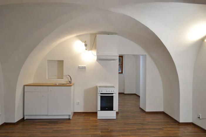 Pronájem bytu 2+kk, Roudnice nad Labem, Havlíčkova, 33 m2