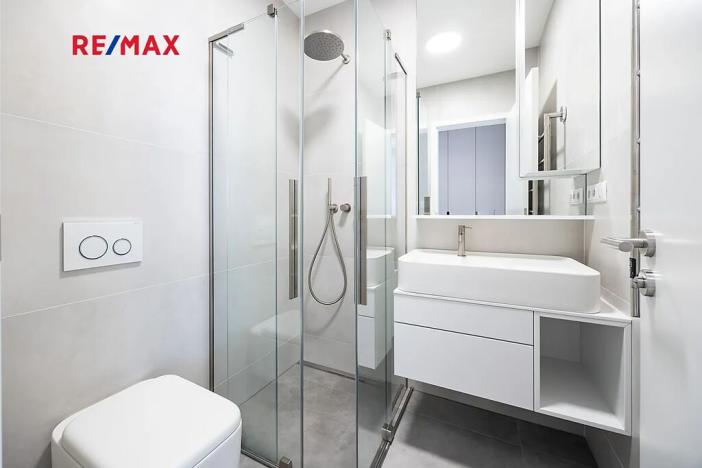 Pronájem bytu 2+kk, Praha - Vinohrady, Slezská, 43 m2