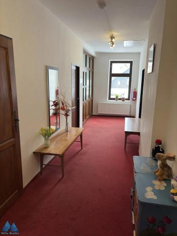 Pronájem restaurace, Horní Maršov, Třída Josefa II., 320 m2