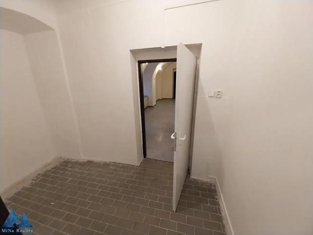 Pronájem obchodního prostoru, Hostinné, Náměstí, 45 m2