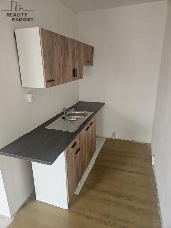 Pronájem bytu 1+kk, Teplice, Krušnohorská, 34 m2