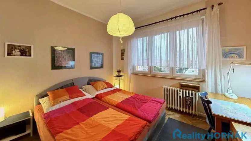 Prodej bytu 2+1, Praha - Malešice, Tuchorazská, 51 m2