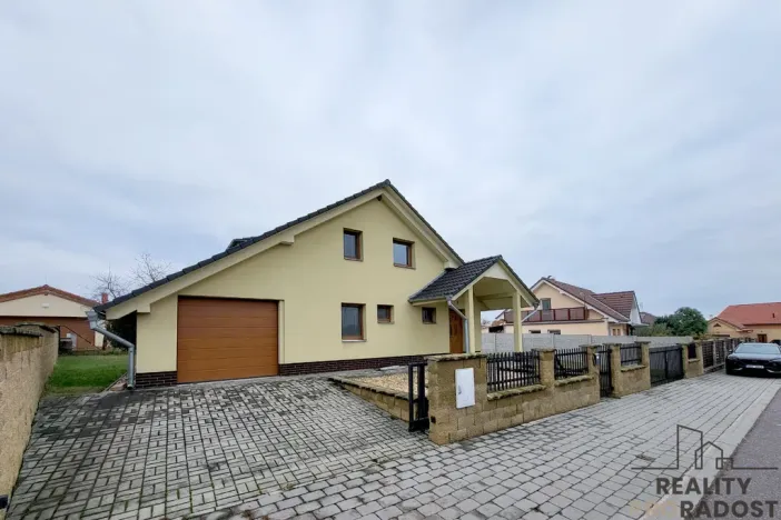 Prodej rodinného domu, Suchohrdly, Pálavská, 135 m2