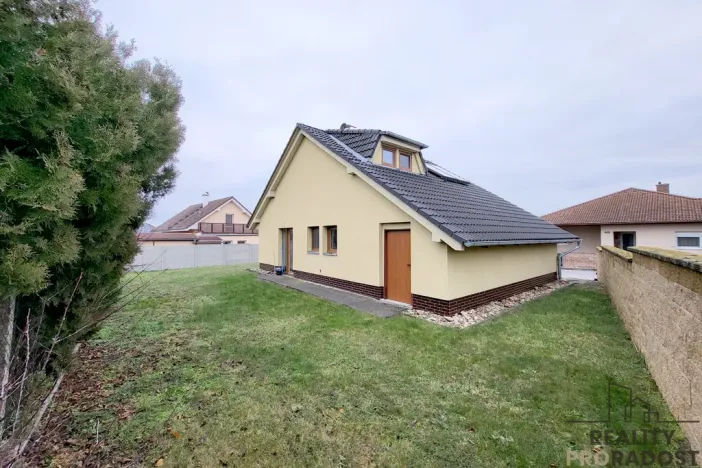 Prodej rodinného domu, Suchohrdly, Pálavská, 135 m2