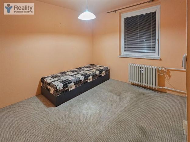 Pronájem bytu 3+1, Cheb, Riegerova, 65 m2