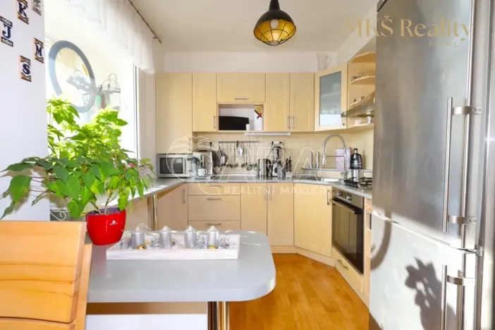 Prodej bytu 4+kk, Praha, V Štíhlách, 80 m2