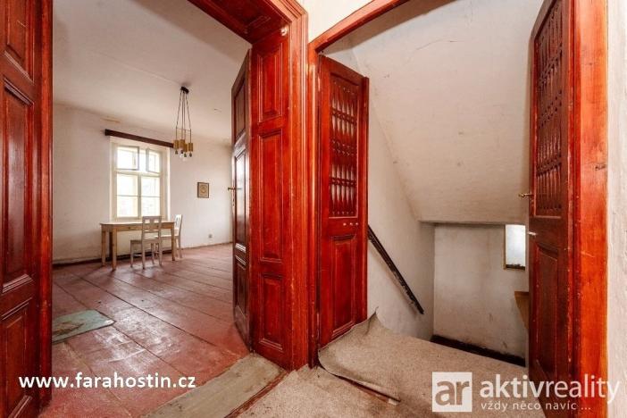 Prodej rodinného domu, Hostín u Vojkovic, 420 m2