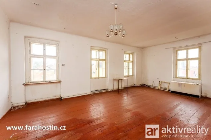Prodej rodinného domu, Hostín u Vojkovic, 420 m2