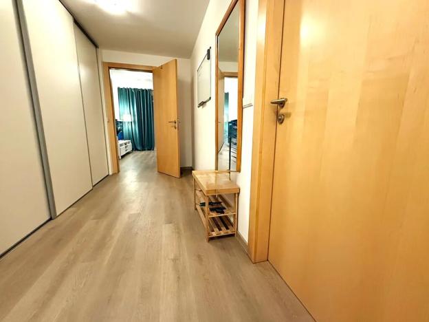 Pronájem bytu 1+kk, Praha - Vysočany, Paříkova, 44 m2