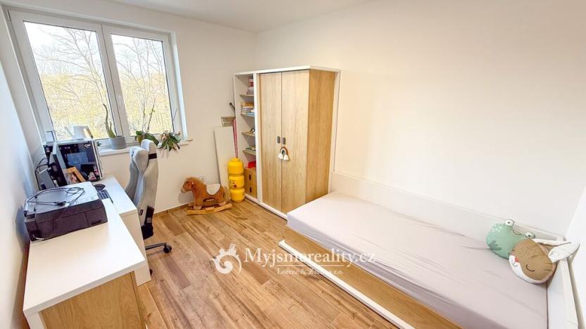 Prodej bytu 4+kk, Hluboké Mašůvky, 89 m2