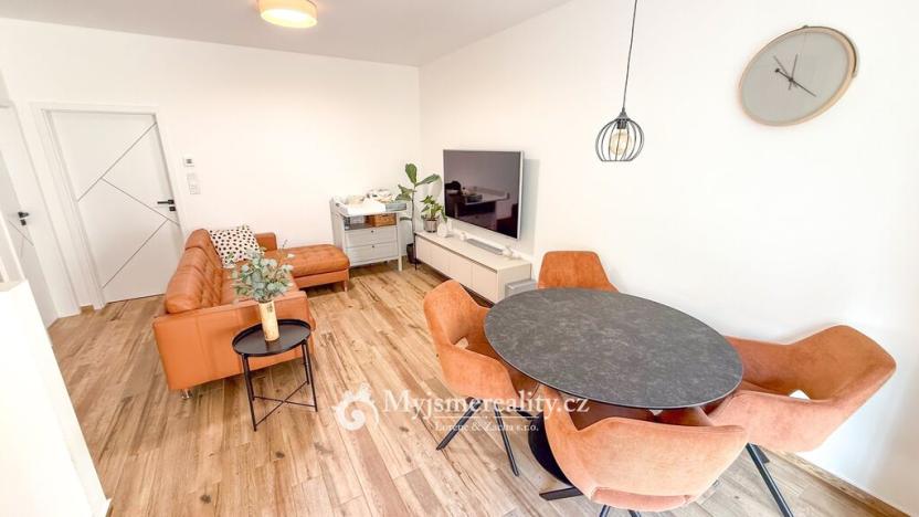 Prodej bytu 4+kk, Hluboké Mašůvky, 89 m2