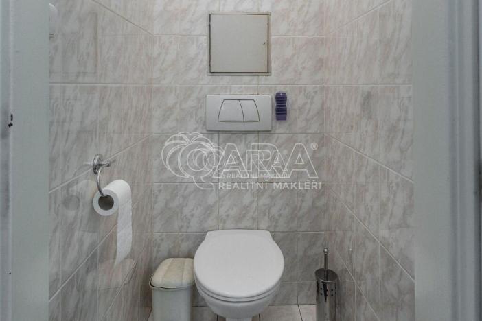 Pronájem bytu 1+1, Praha, U Zahradního města, 48 m2