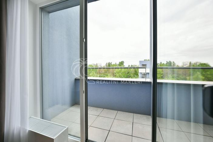 Pronájem bytu 2+kk, Praha - Uhříněves, Karla Guta, 58 m2