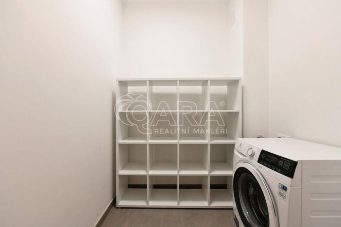 Pronájem bytu 2+kk, Praha - Uhříněves, Karla Guta, 58 m2