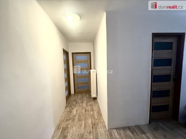 Pronájem bytu 2+1, Dubí, Ruská, 63 m2