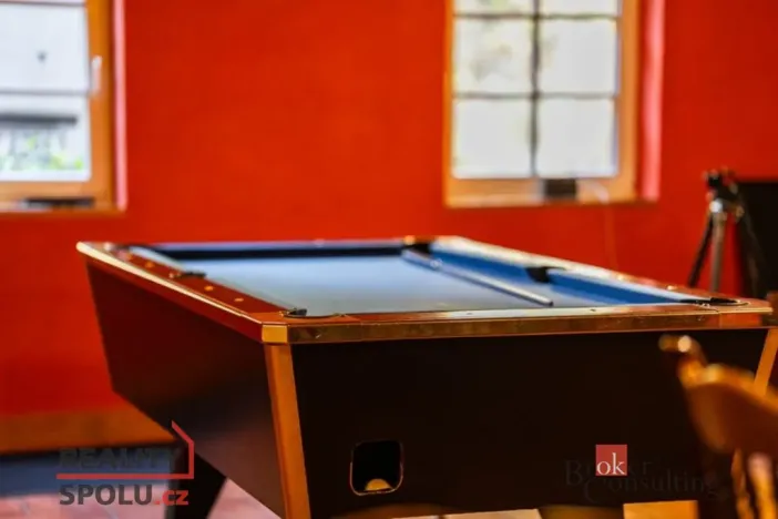 Prodej ubytování, Strážné, 650 m2