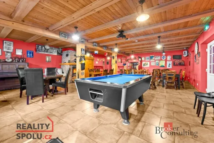 Prodej ubytování, Strážné, 650 m2
