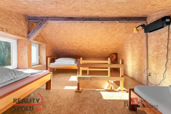 Prodej ubytování, Strážné, 650 m2