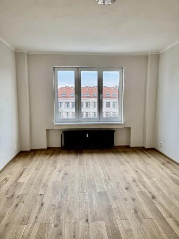 Prodej bytu 2+kk, Praha - Holešovice, Ortenovo náměstí, 50 m2