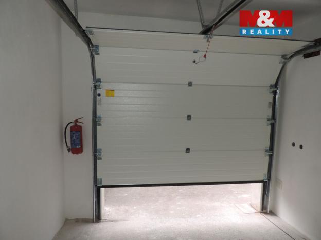Pronájem garáže, Kopřivnice, 21 m2