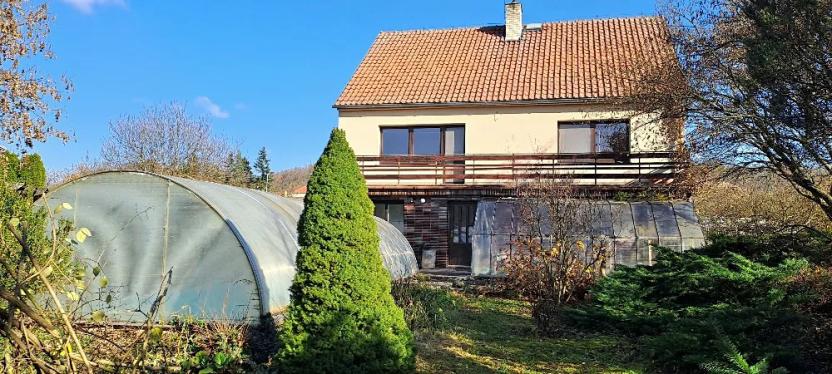 Prodej rodinného domu, Lomnička, 300 m2