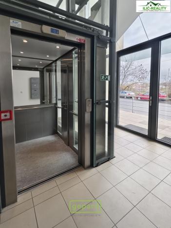 Pronájem bytu 3+kk, Plzeň, Na Roudné, 100 m2