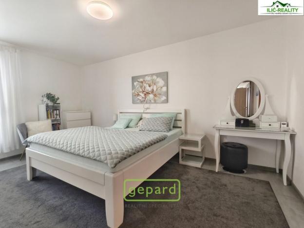 Pronájem bytu 3+kk, Plzeň, Na Roudné, 100 m2