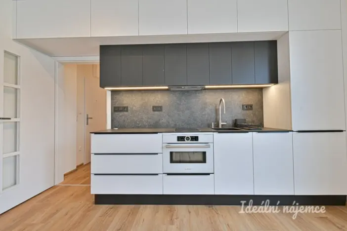 Pronájem bytu 2+kk, Brno - Zábrdovice, Auerswaldova, 47 m2