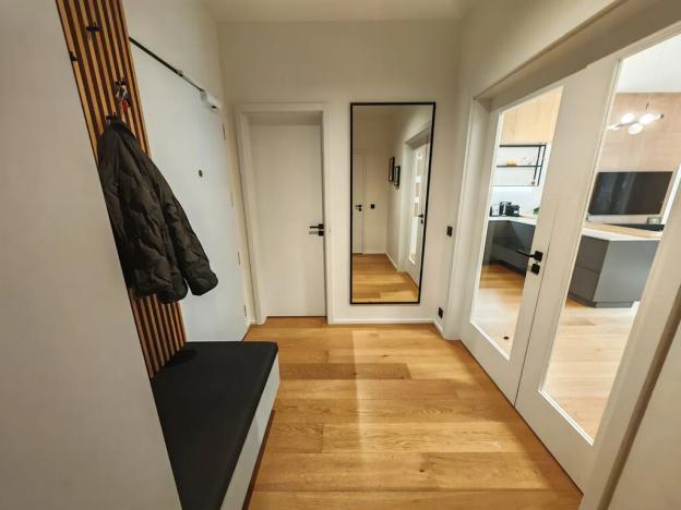 Pronájem bytu 3+kk, Praha - Smíchov, Grafická, 95 m2