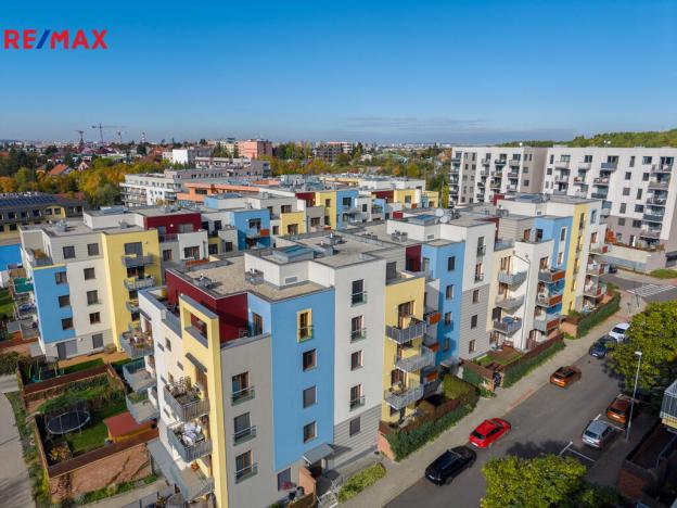 Pronájem bytu 1+kk, Praha - Hostivař, Vladycká, 30 m2