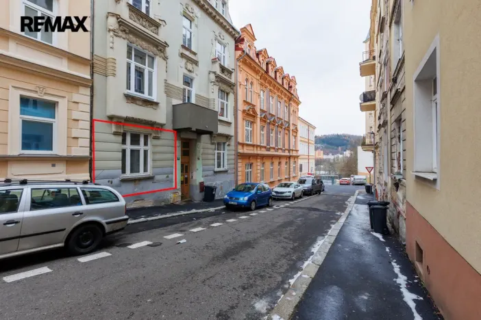 Prodej bytu 1+1, Karlovy Vary - Rybáře, Lad. Koubka, 34 m2