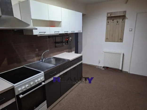 Pronájem bytu 1+1, Podbořany, Vroutecká, 45 m2