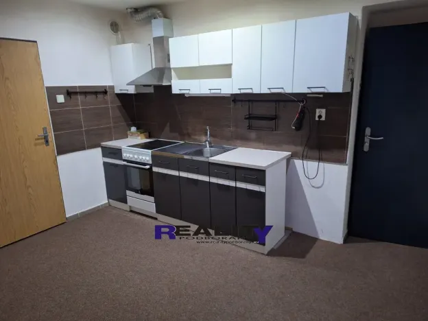 Pronájem bytu 1+1, Podbořany, Vroutecká, 45 m2