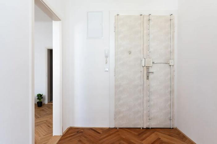 Prodej bytu 2+kk, Praha - Žižkov, Biskupcova, 64 m2