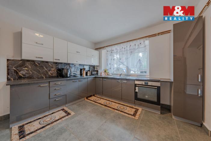 Prodej rodinného domu, Branky, 470 m2