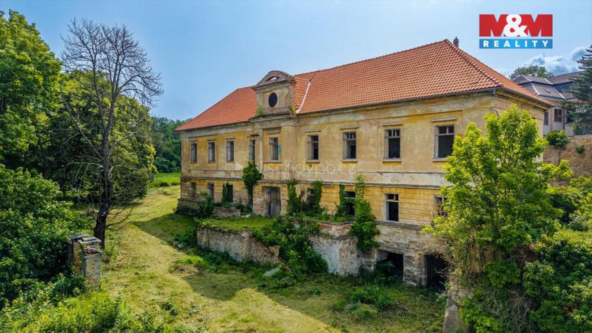 Prodej komerčního pozemku, Zvoleněves, 18484 m2