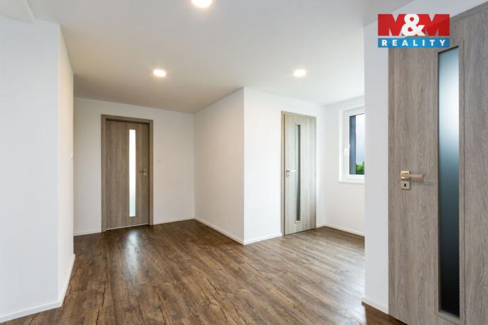 Prodej rodinného domu, Hrabyně, 188 m2