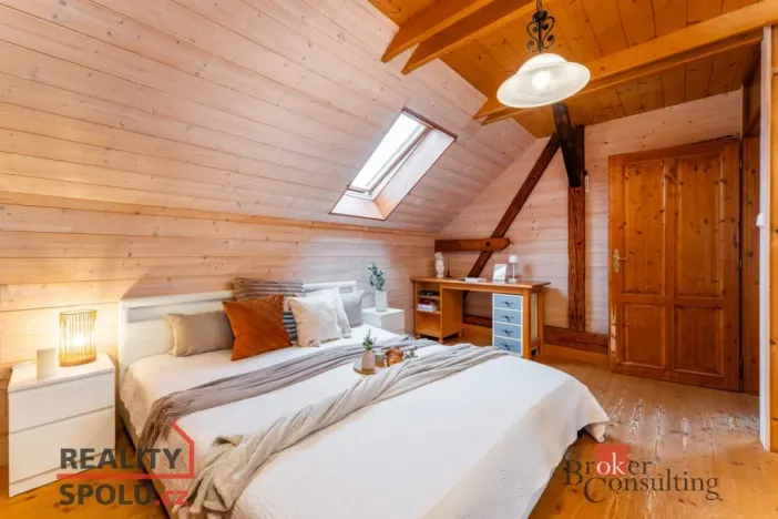 Prodej rodinného domu, Holice - Staré Holice, 1. máje, 122 m2