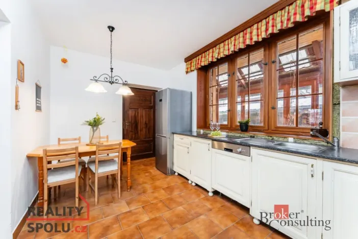 Prodej rodinného domu, Holice - Staré Holice, 1. máje, 122 m2