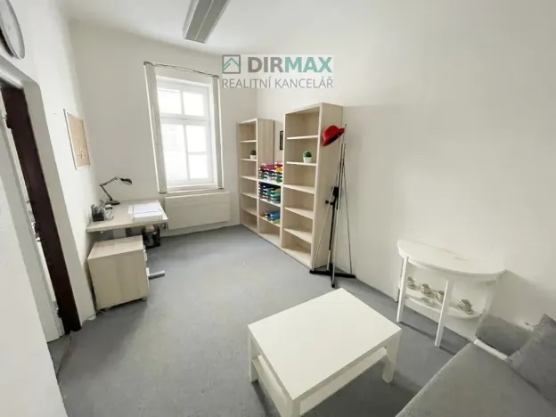 Pronájem kanceláře, Plzeň - Jižní Předměstí, Purkyňova, 58 m2