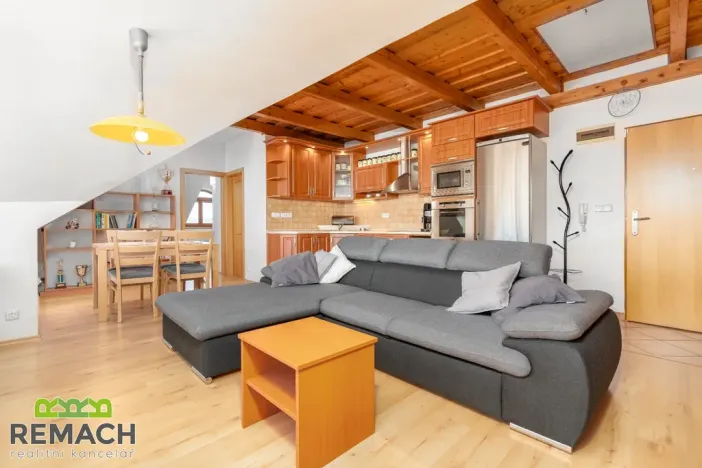 Pronájem bytu 2+kk, Staré Město, Hradišťská, 51 m2