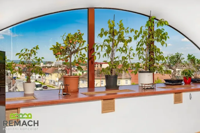 Pronájem bytu 2+kk, Staré Město, Hradišťská, 51 m2