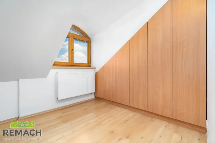 Pronájem bytu 2+kk, Staré Město, Hradišťská, 51 m2