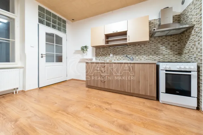 Pronájem bytu 2+1, Chrudim - Chrudim II, Novoměstská, 57 m2